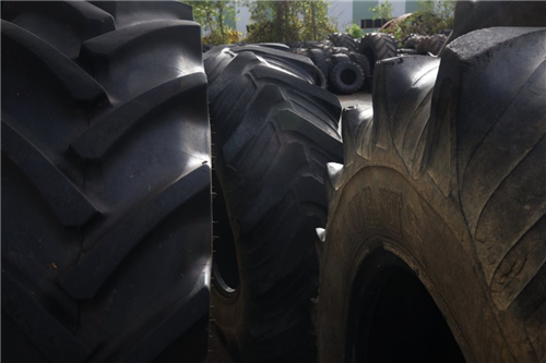 Pneus voitures, utilitaires et entretien véhicule, Profil Plus Challenge pneus Maury